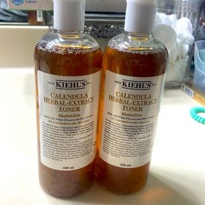 2 New!! 500ml Kiehl’s Calendula herbal extract toner